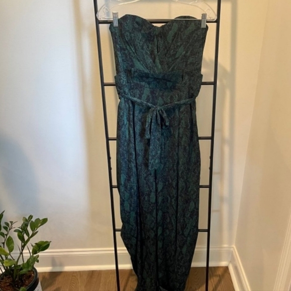 NWT MIchael Costello Gwendolyn jumpsuit. - Picture 6 of 8